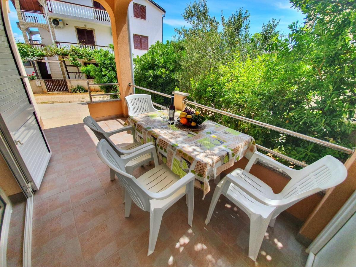 Apartmani Steli วีร์ ภายนอก รูปภาพ